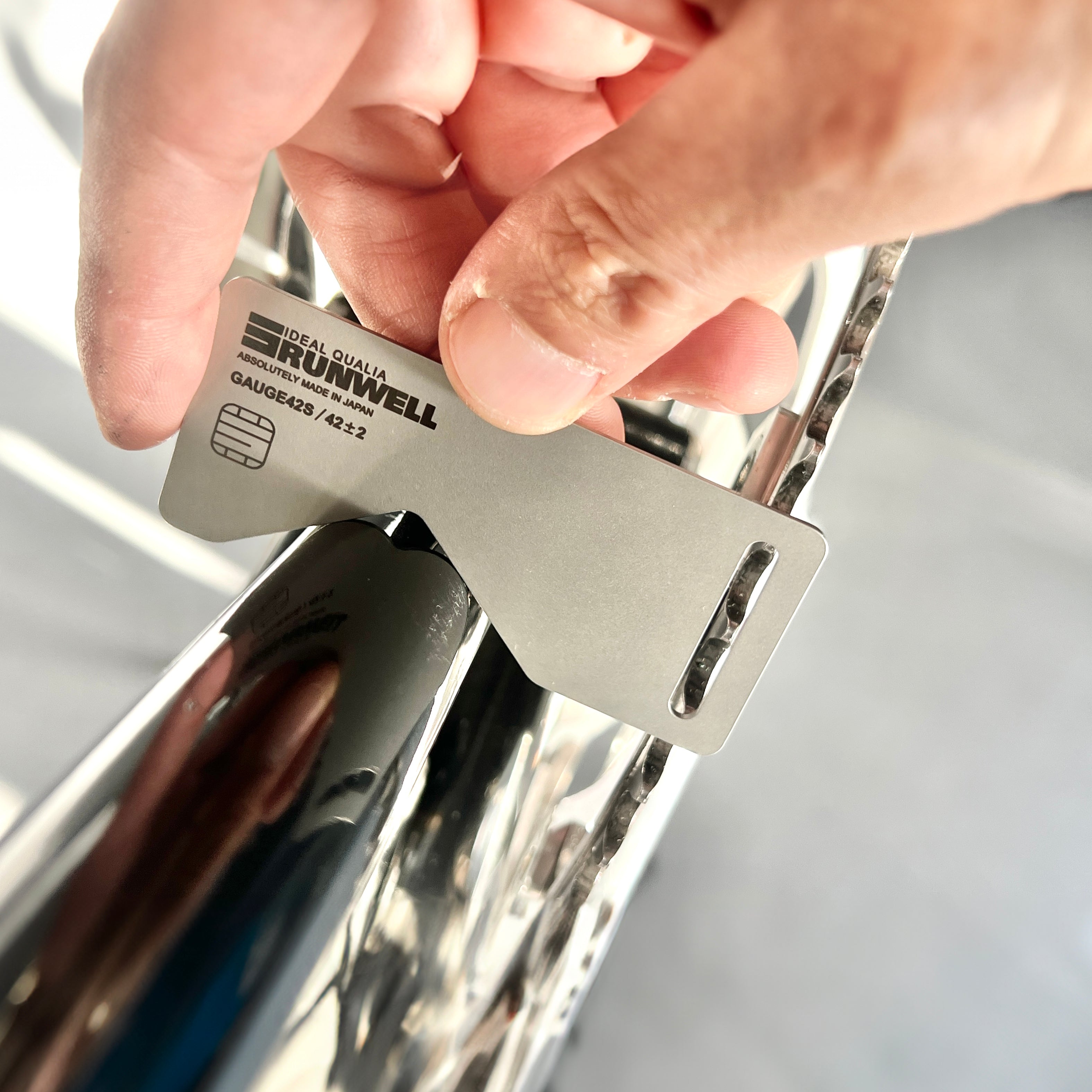 Runwell GAUGE42S Chainline tool