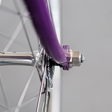 Load image into Gallery viewer, Runwell Elite Hub Nuts

